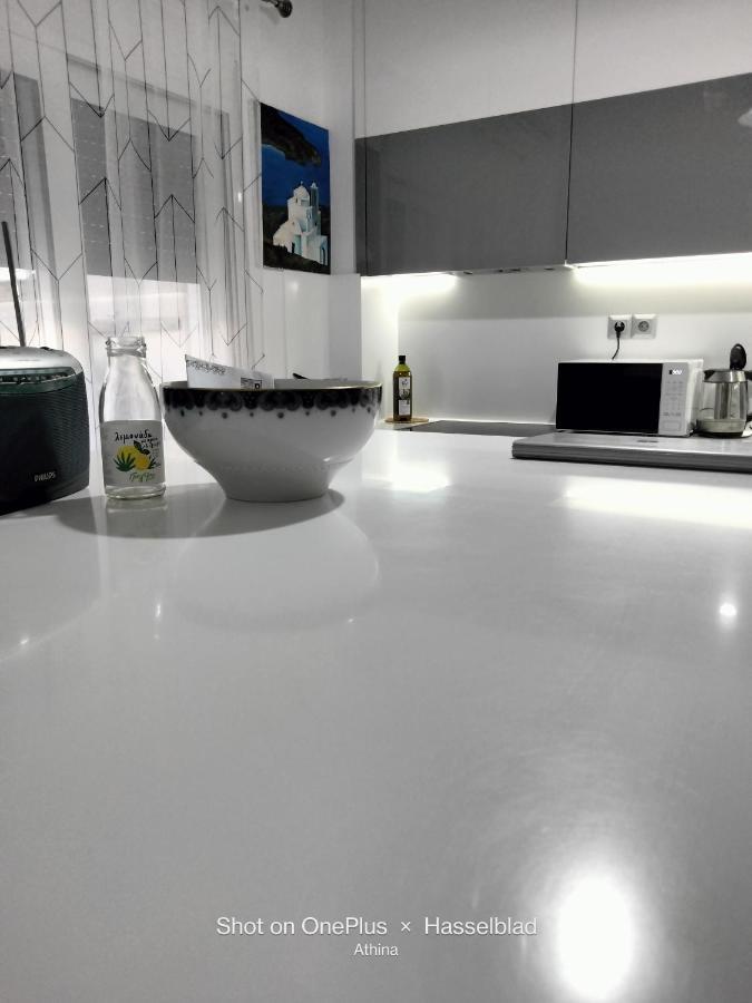 Modern-Lux Central 1 Bedroom Condo Атина Екстериор снимка