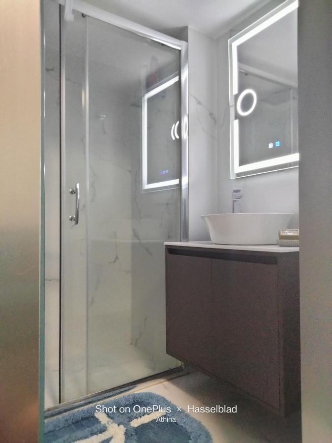 Modern-Lux Central 1 Bedroom Condo Атина Екстериор снимка